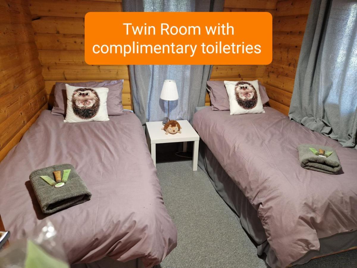 Pineshadow Lodge-Dog Friendly Kenwick Park Louth ラウス エクステリア 写真